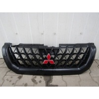Решетка радиатора бампер передняя mitsubishi pajero спорт 98 - 2002