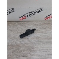 Демпфер бардачка Skoda Octavia 7 2019 5E1880324A