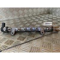 Топливная рампа Audi A4 B8 2007-2011 2008 03L130089A
