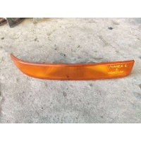 Поворотник правый Renault Master 2 2000