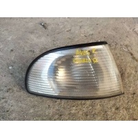 Поворотник правый Audi A4 B5 1997