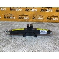 домкрат Kia Sportage 4 2020 09110-D9000
