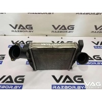 Интеркулер Audi Q7 4L 2008 7L6145803B