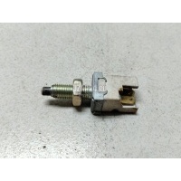 Датчик включения стопсигнала Hyundai-Kia L200 K0,K3 1986 - 1996 0B00166490C