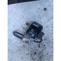Петля двери передней правой Audi A6 C5 (S6,RS6) 2001 4b0831412A