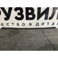 уплотнитель стекла двери левый Volvo FH4 82110669
