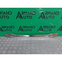 молдинг двери багажника Mitsubishi Pajero Sport 3 2015-нв 5817A262, 5817A261