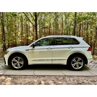 Volkswagen tiguan r - line bezwypadkowy / салон ru / сервис aso / камеры / acc / top - led