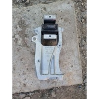 Кронштейн двигателя Volkswagen Multivan 2018 7E0199343B, CXE, CXF, 7e0199848