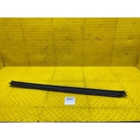Уплотнитель опускного стекла Mercedes-Benz GLE-Class W166 2017 A2927250400