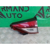 Фонарь внутренний Mitsubishi Eclipse Cross 1 2020-нв 8330B332, 4