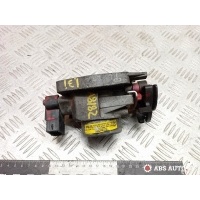 Заслонка дроссельная Ford Fiesta 4 1997 95BF9B989,96BFAA