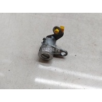 Вставка замка двери лев. Hyundai-Kia Spectra (2001 - 2011) 0K2A176920A