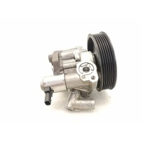 Насос гидроусилителя руля Mercedes-Benz C-Class W204 A0064667501