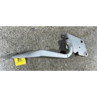 Петля капота левая L , СЕРЕБРИСТАЯ. Renault Megane 3 2011 654010003R
