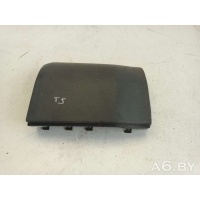 Накладка под фонарь левый Volkswagen Multivan T5 2008 7H0807321B