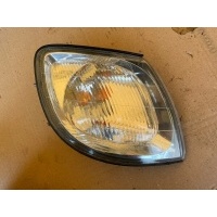 Правая поворотник поворотник hyundai trajet 2004 - 2008 92302 - 3a0