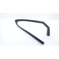 Уплотнитель стекла двери Hyundai Tucson NX4 2021 83530N9000
