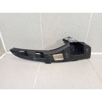 Кронштейн переднего бампера правый Renault Arkana 620361761R