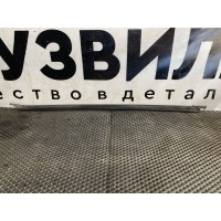 уплотнитель стекла двери левый Volvo FH4 82110669