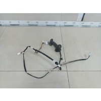 Проводка двери Toyota Toyota Camry (V40) 2006-2011 8215333250