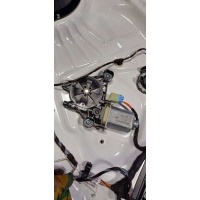 Моторчик стеклоподъемника передний левый Skoda Octavia A7 2014 5Q0959801