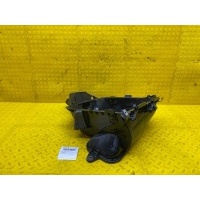 корпус воздушного фильтра Mercedes-Benz GLE-Class W166 2017 A1668300040