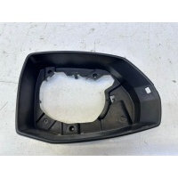 Рамка зеркала AUDI Q5 2 2017-2024 80A8572409B9