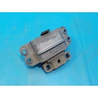 Опора двигателя (подушка) левая SKODA Yeti 2009-2018 1K0199555CA