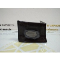 Накладка кузова Skoda Yeti 1 5L6 Рестайлинг 2013-2018 5L6813345A