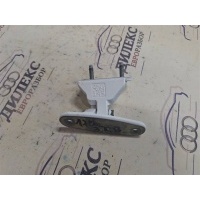 петля двери Mercedes Benz W204 2007-2015 2012 A2047301037