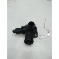 Фланец (тройник) системы охлаждения Volkswagen Passat B5+ (GP) 2001 06b121133a