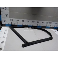 Уплотнитель стекла двери BMW 5-serie E60/E61 (2003 - 2009) 51337033799