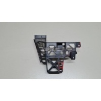 Кронштейн переднего бампера левый Mazda Mazda 3 (BK) (2002 - 2009) BR5S502B1