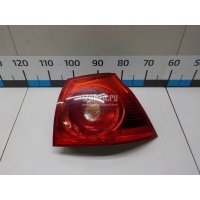 Фонарь задний наружный правый VAG Golf V (2003 - 2009) 1K6945096N