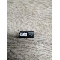 Кнопка центрального замка Chevrolet Cruze 2 2018 13423093