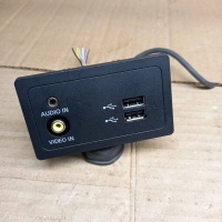 Разъем AUX / USB Infiniti Q50 2014 284H34GA2B