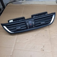 Дефлектор обдува салона Alfa Romeo Giulia 952 2018 156138237