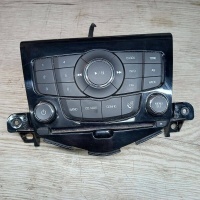 Панель управления магнитолой Chevrolet Cruze J300 2014 95914367