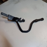 КРОНШТЕЙН ПОЛКИ БАГАЖНИКА левый BMW 3 E90/E91/E92/E93 2008 1037409