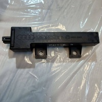 Антенна системы Комфортный доступ Audi Q7 4L 2007 4F0907247A