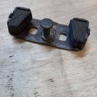 Ответная часть замка багажника BMW 3 E36 1998 51247201562