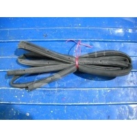 Уплотнитель Двери Ford Focus CB4 2008 1495867, 4M51-A247A15-AG