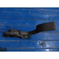 Педаль газа Ford Focus CB8 2011 1756600