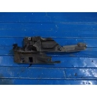 Накладка Уплотнитель Крыла Ford Focus CB8 2015 1846998, PBM51-A16A168-AE