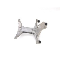 Кронштейн интеркулера Mercedes C-Класс W205/S205/C205 2018 A2740981439