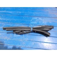 Уплотнитель Стекла Двери (Внутренний) Toyota Highlander XU40 2012 68151-48050