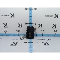 Блок комфорта Toyota Hilux GUN125 2020 89100-71011