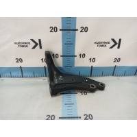 Кронштейн Кпп Toyota Hilux GUN125 2020 331180K030