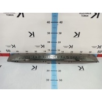 Накладка крышки багажника Toyota Land Cruiser Prado J150 2021 7681260220, 7681260220, 7681060070